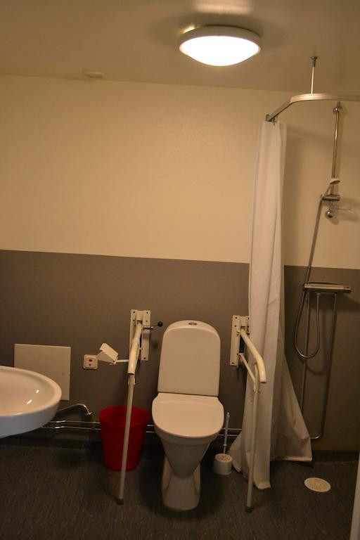 Krusbaerets Vandrarhem Halmstad Bagian luar foto